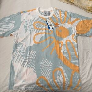 Adidas Shirt NWT - SZ LARGE